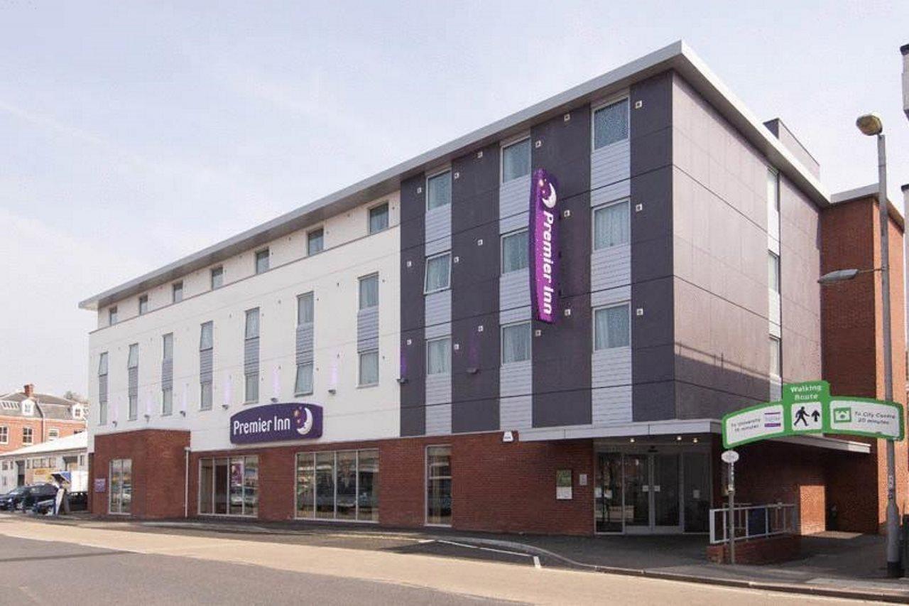 Premier Inn Exeter Central St. Davids Bagian luar foto